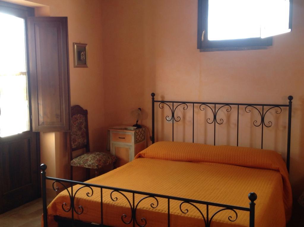 Agriturismo San Bartolomeo Montecchio  客房 照片